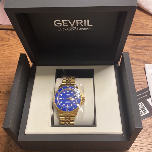 Men's Wall Street Gold-Tone Ion Plating Swiss Automatic Bracelet Watch 43 mm - Picture 5 of 8